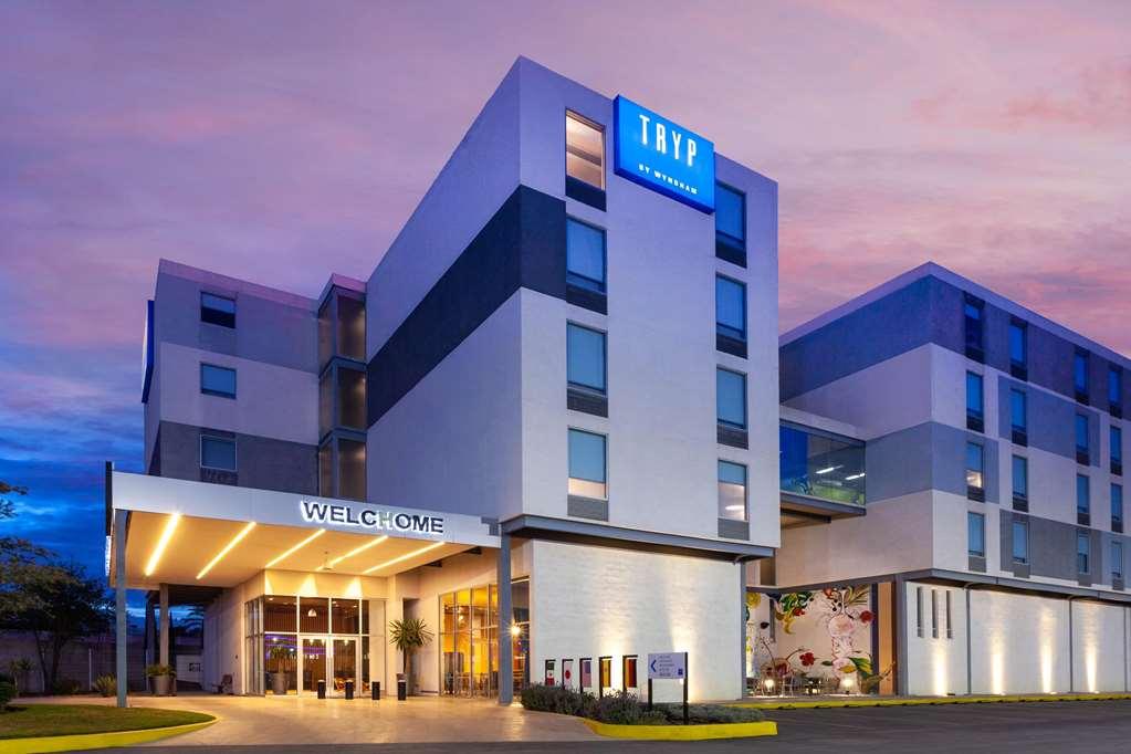 Tryp By Wyndham San Luis Potosi Hotel & Suites Kültér fotó