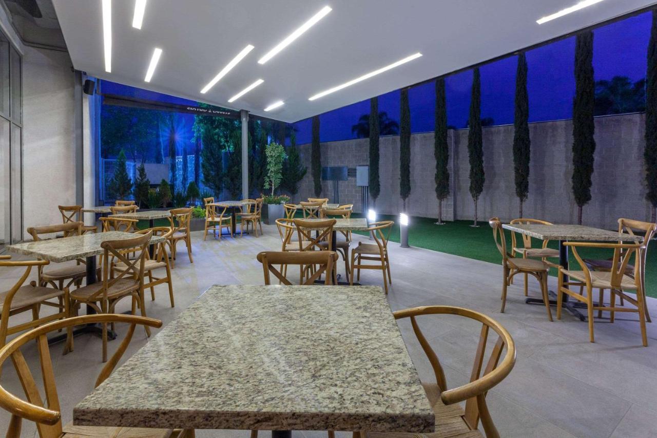 Tryp By Wyndham San Luis Potosi Hotel & Suites Kültér fotó