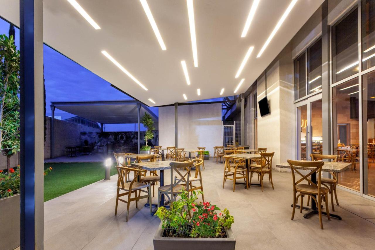 Tryp By Wyndham San Luis Potosi Hotel & Suites Kültér fotó